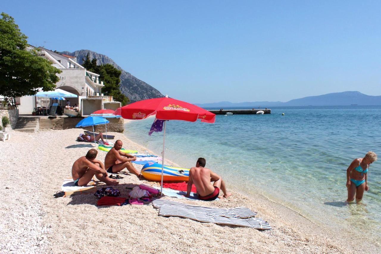 Apartments By The Sea Brist, Makarska - 11039 Esterno foto