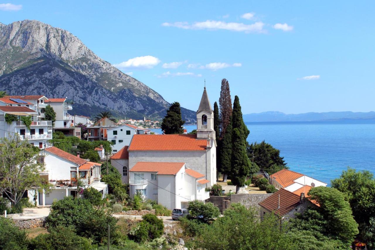 Apartments By The Sea Brist, Makarska - 11039 Esterno foto